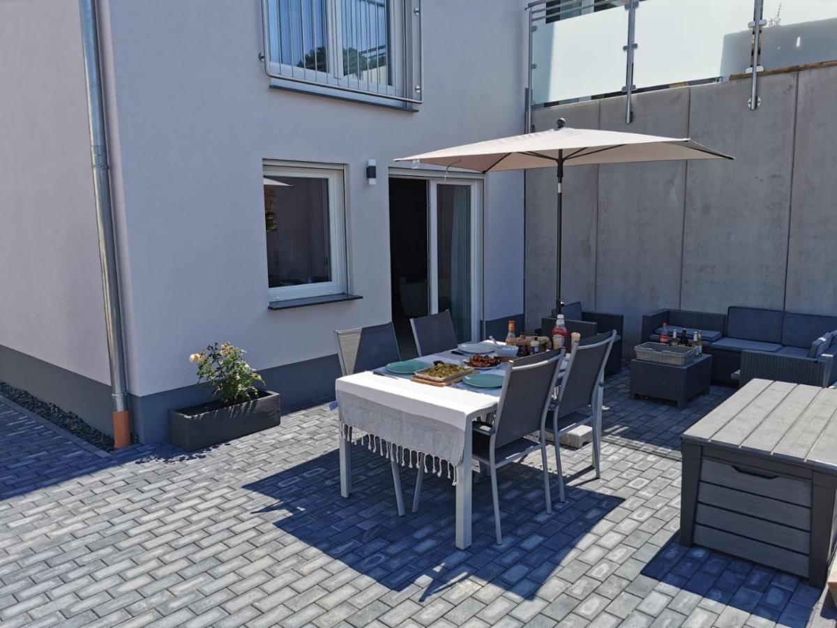Ferienwohnung Auf Villa Hendschhof Sankt Wendel Exterior photo