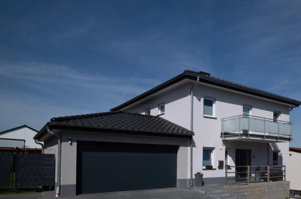 Ferienwohnung Auf Villa Hendschhof Sankt Wendel Exterior photo